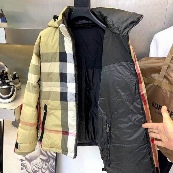 A26F994C-4F67-4027-94B2-AC2A0F1A797C Chaqueta Burberry Reversible