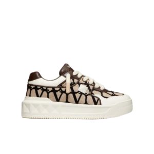 9AE49A4A-5F41-4FEA-A4CB-E1889E0659E7 Zapatillas Valentino Garavani One Stud XL
