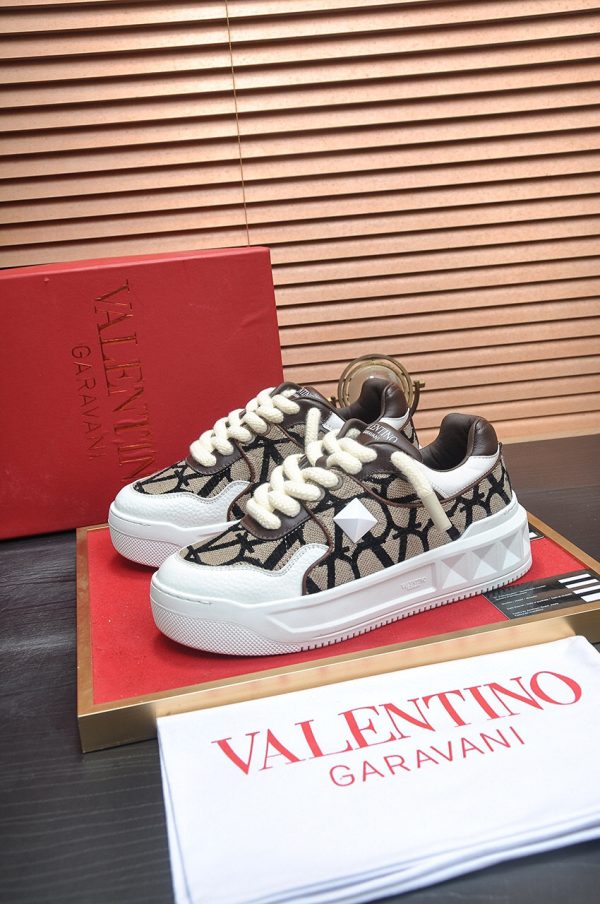 IMG_4852 Zapatillas Valentino Garavani One Stud XL