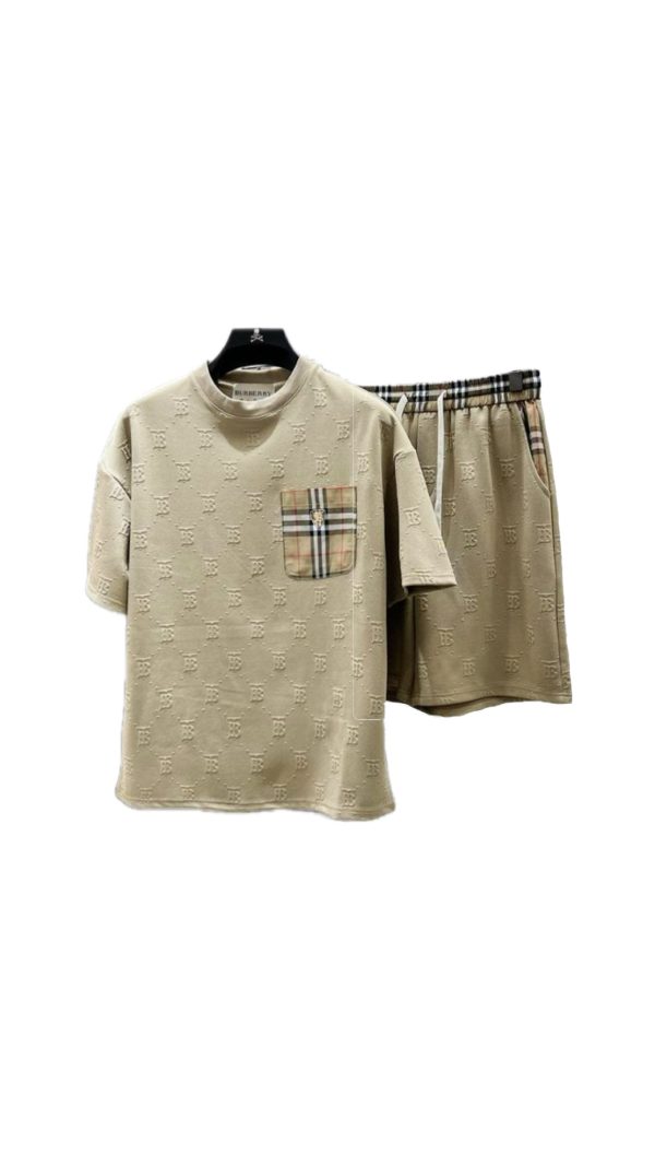 Conjunto Burberry corto 5