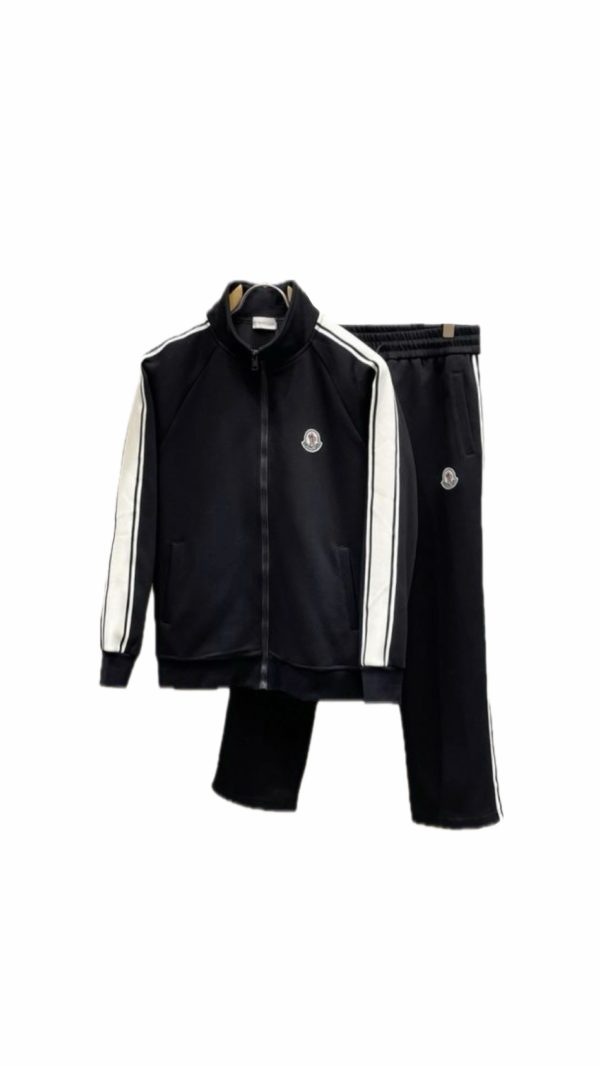 Conjunto Moncler 4